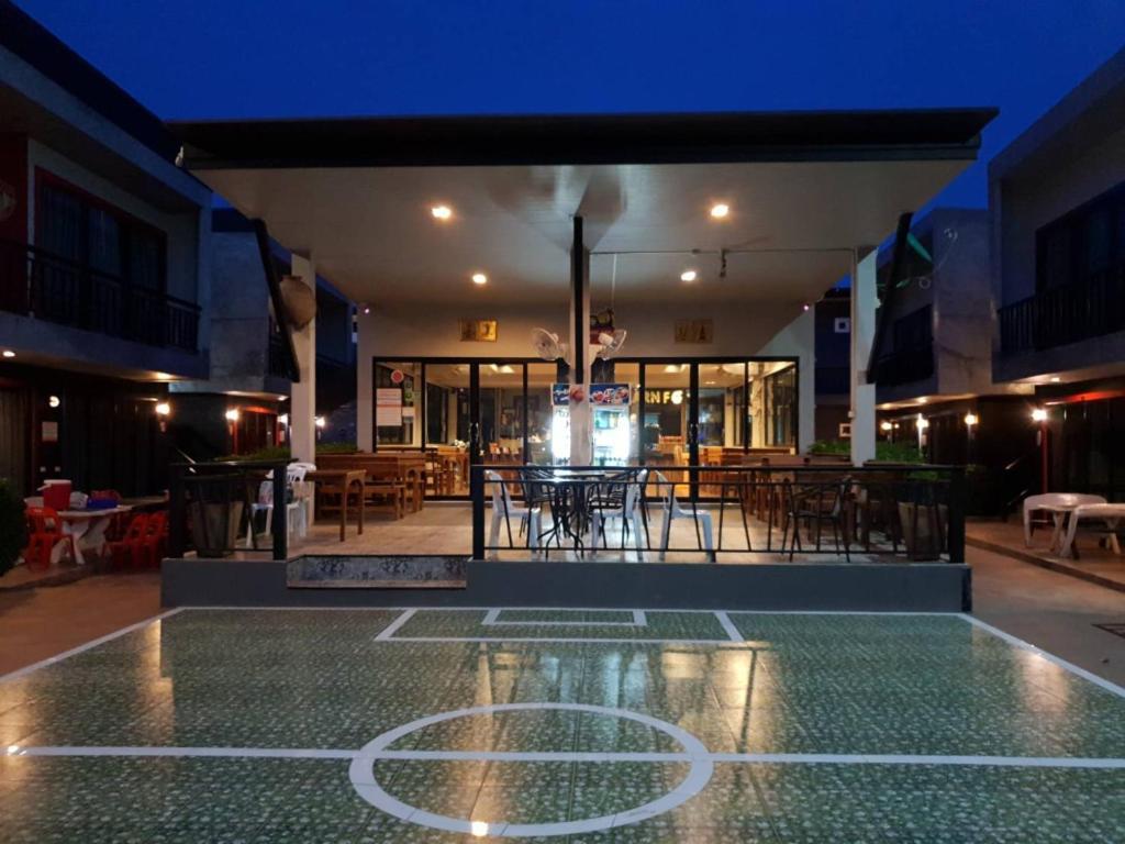 Kohlarn Fc Ko Lan Exterior foto